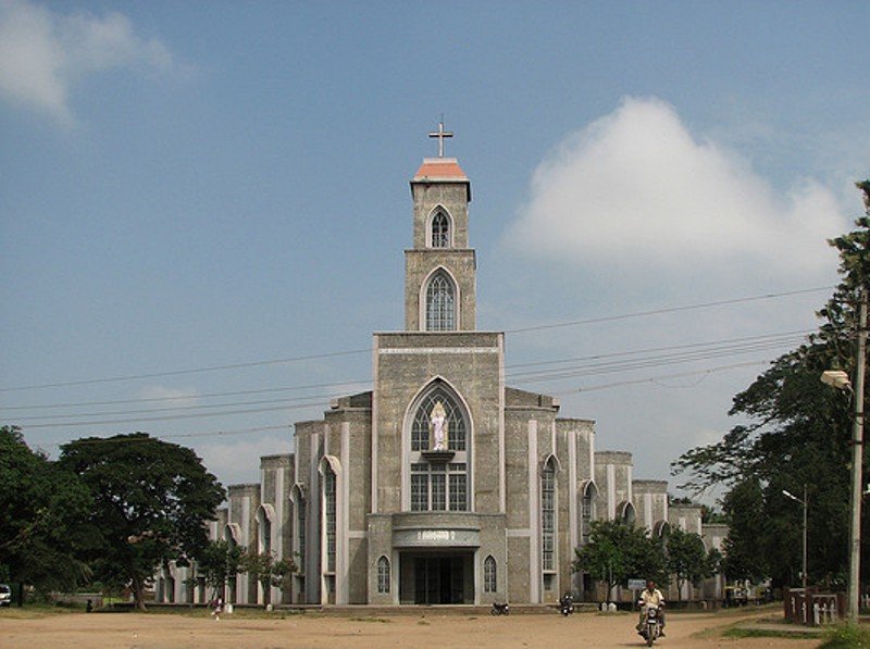 Sacred Heart Church in Shivamogga, a beautiful example of colonial-era architecture with serene surroundings and a peaceful atmosphere.